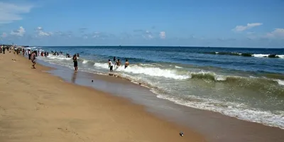 Neelankarai Beach